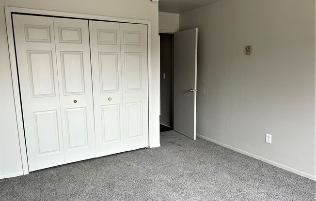 1 bed, 1 bath, 800 sqft, $1,050