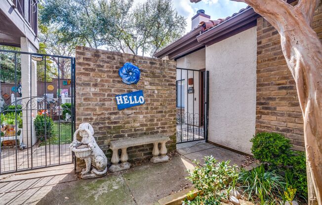Condo in North Dallas!