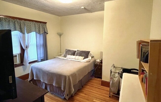 2 beds, 1 bath, 1,000 sqft, $2,750, Unit 2