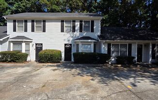 1225 Oakplace Drive