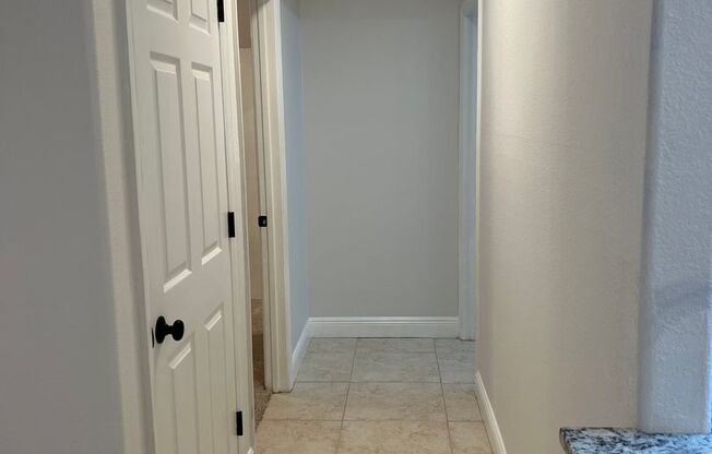 2 beds, 2 baths, $1,700