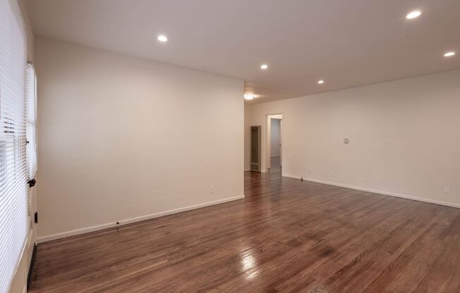 Montana Ave 2102-2114