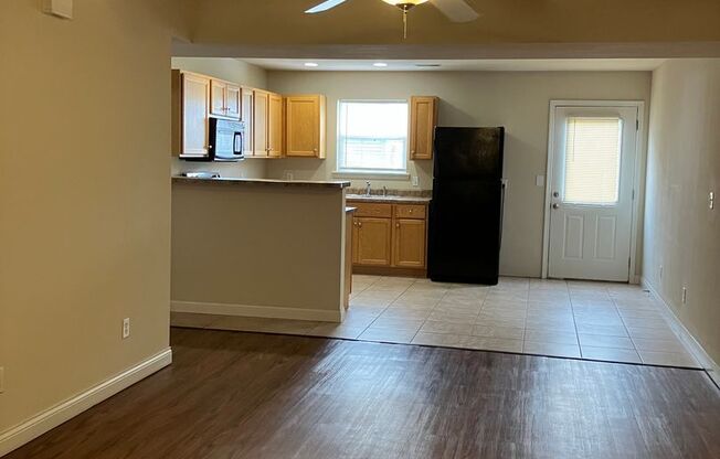 4 beds, 3 baths, 1,656 sqft, $1,800, Unit 1527 Rolling Rock