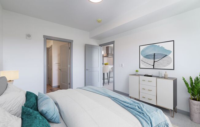 3 beds, 2 baths, 1,238 sqft, $3,300, Unit 412