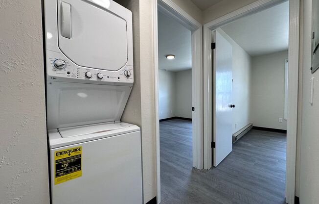 2 beds, 1 bath, 800 sqft, $1,095