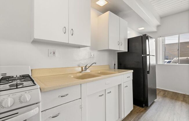 Welcome to St Andrews Manor Apartments