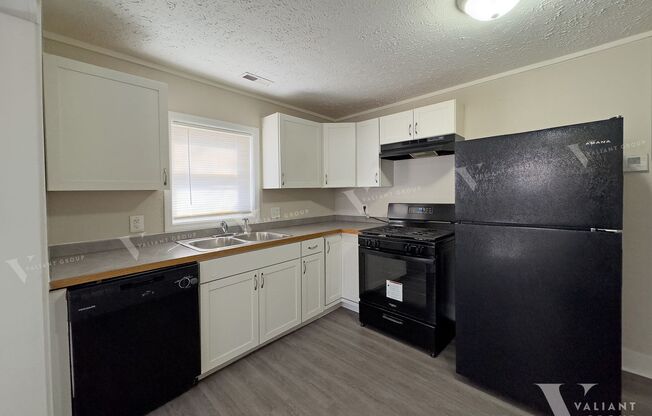 Charming 3-Bedroom, 1-Bathroom House in Weller Neighborhood