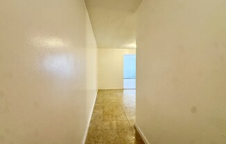 1 bed, 1 bath, 650 sqft, $2,400, Unit 3F