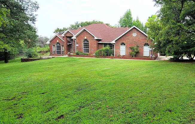 Edmond Home on 2.5 Acres w/ Pool