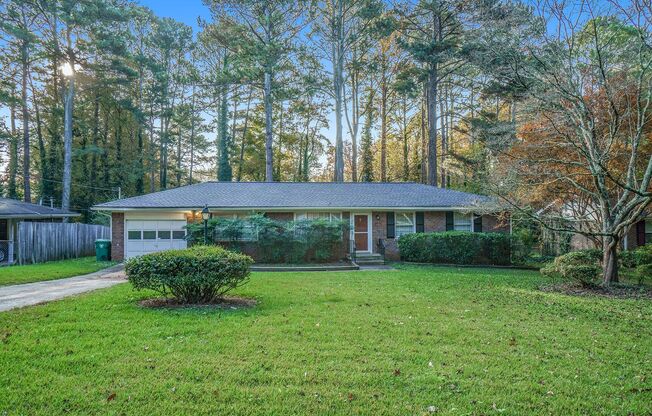 3 Bedroom, 2 bath Home in Stone Mountain