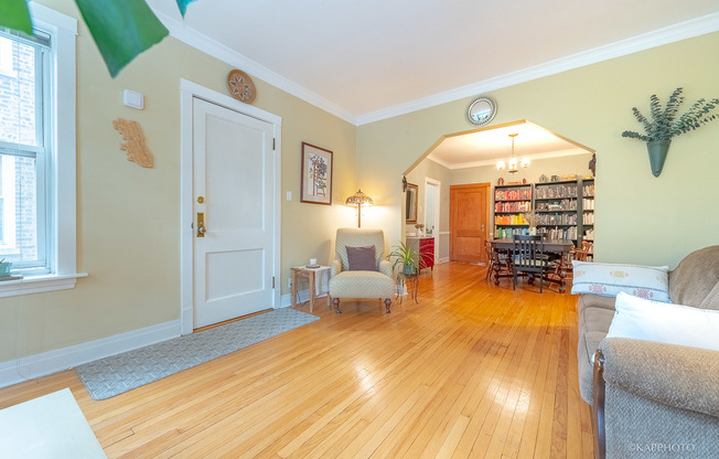 2314 W Huron St, Chicago IL 2