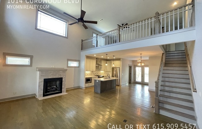 1014 CURDWOOD BLVD
