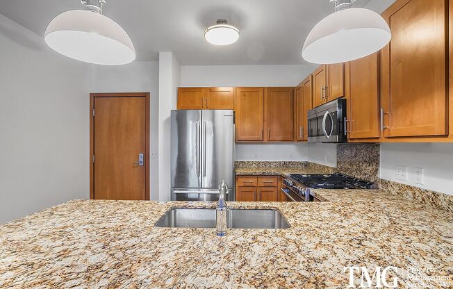 1 bed, 1 bath, $1,895, Unit # 233