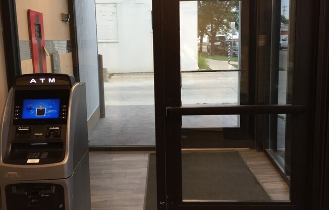 Studio, 1 bath, 454 sqft, $725, Unit 211