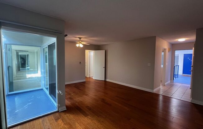 2 beds, 1 bath, $3,425, Unit 204