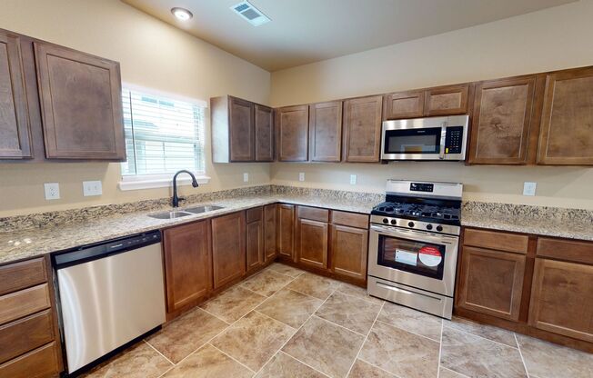 3 beds, 2.5 baths, 1,500 sqft, $1,495, Unit 369 N Nature Ln, Unit 3