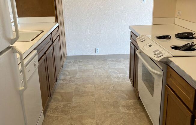 1 bed, 1 bath, 744 sqft, $1,450, Unit 111