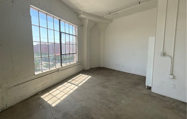 Studio, 750 sqft, $1,000, Unit 430B