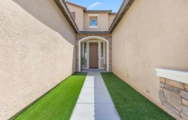 30240 BIG COUNTRY DR
