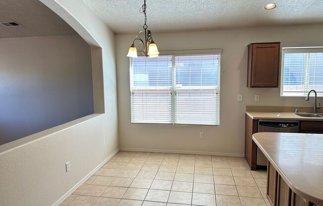 3 beds, 2 baths, $2,500