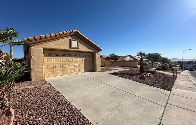 Charming 2 bedroom, 2 bathroom home located in Sun City Summerlin