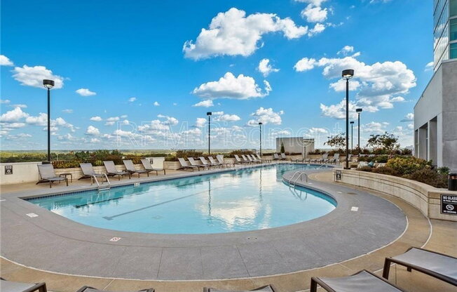 1 bed, 1 bath, 779 sqft, $2,200, Unit Apt 2003