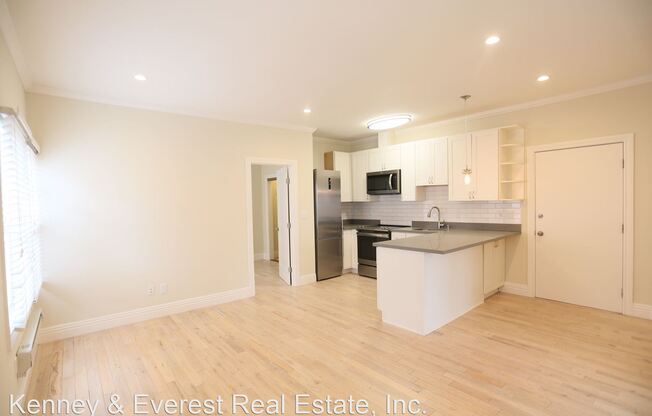 2440 8th Avenue #15
