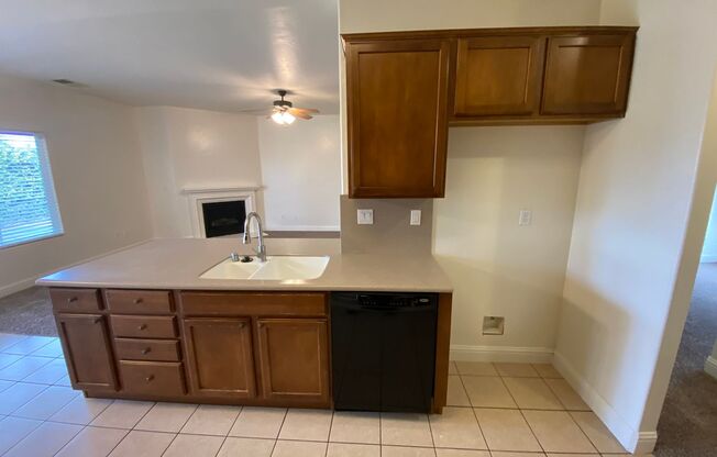 3 beds, 2 baths, $2,250