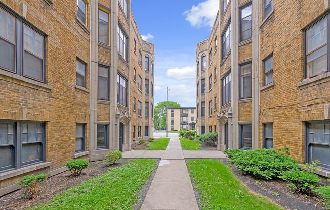 2253-59 W. 111th St LLC