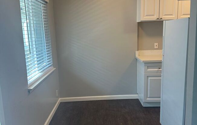 Across the street from SJSU! Updated 1 bedroom 1 bath apartment in gated community