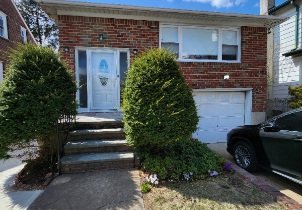 132 ALT HAWTHORNE AVE