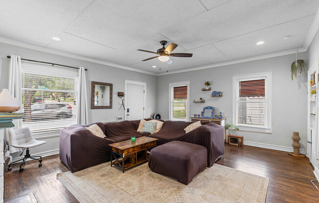 4005 LAFAYETTE AVE