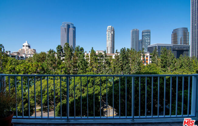 2 beds, 2 baths, 1,080 sqft, $4,850, Unit 708