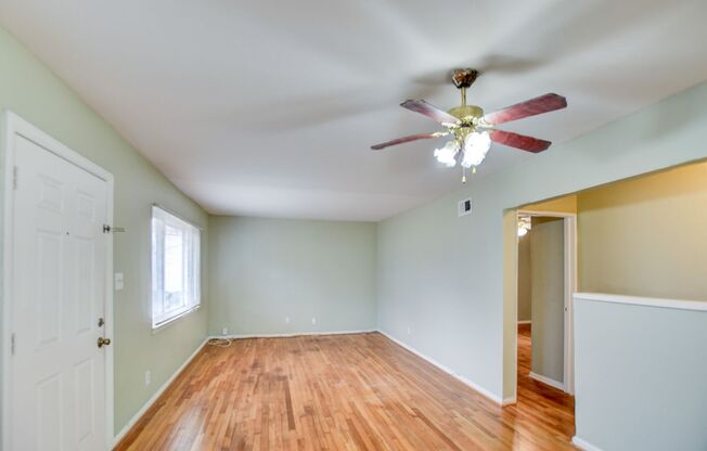 3 beds, 1 bath, $1,395