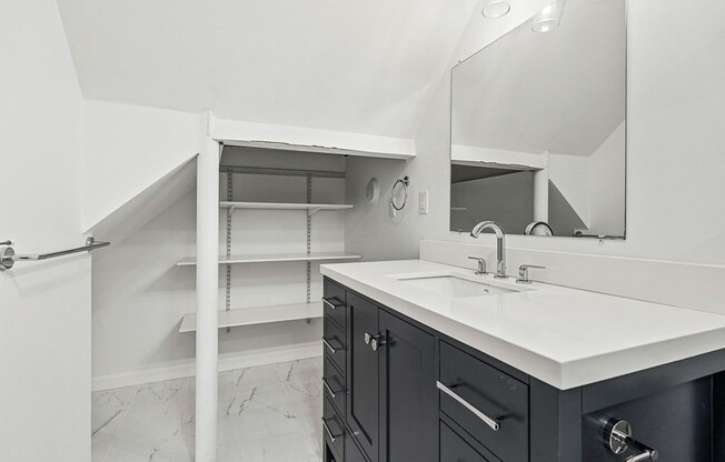 1 bed, 1 bath, 832 sqft, $3,350, Unit 003
