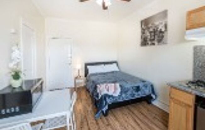 Studio, 1 bath, 156 sqft, $1,145.83, Unit 304