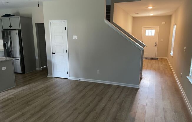 Spacious, Stylish, and Ready for You!