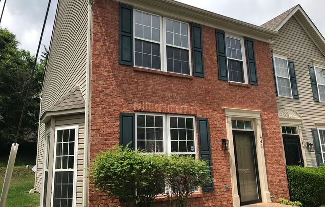 Great 3 Bedroom 2.5 Bath End Unit Townhome!