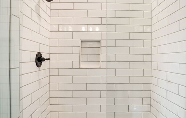 2 beds, 2 baths, 1,007 sqft, $1,880, Unit 314