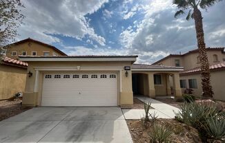 One story single lovely house with a beautiful desert view