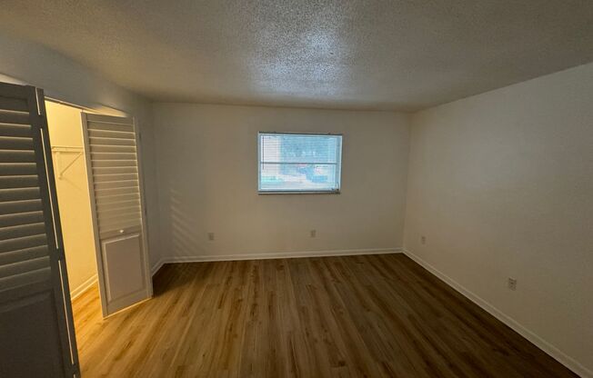 2 beds, 1 bath, $1,495