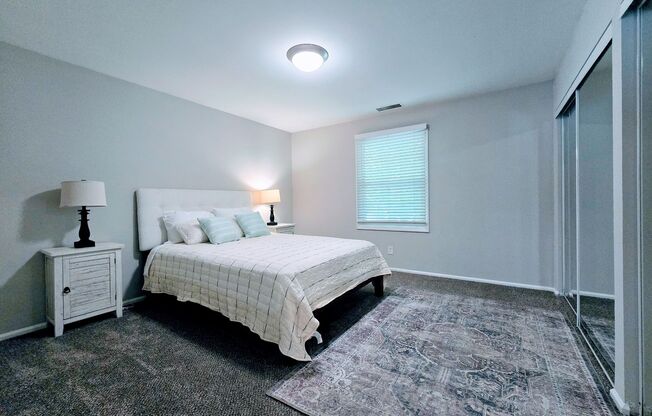 2 beds, 1.5 baths, 1,056 sqft, $2,099, Unit T-018
