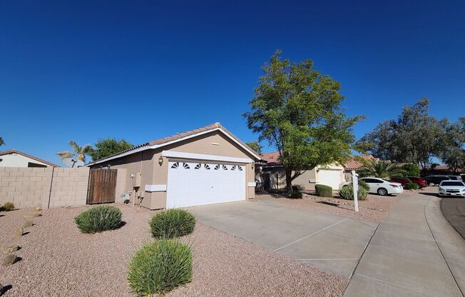 Spacious 4BD Cul-De-Sac Home Near Loop 202 – Minutes to Gilbert & Chandler Dining