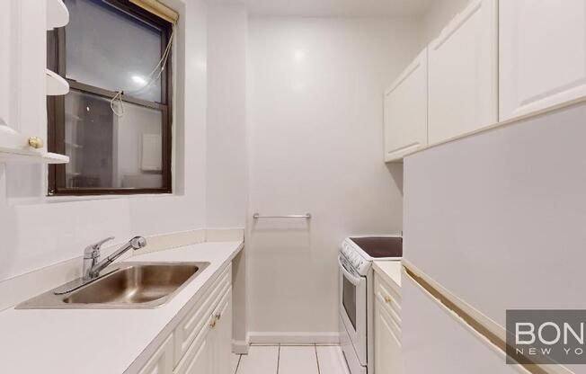 Studio, 1 bath, $2,750, Unit 1C