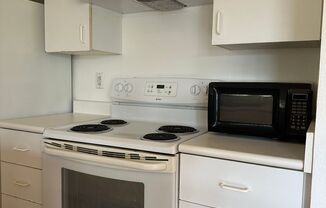 2 beds, 2 baths, $2,500, Unit # #B 202