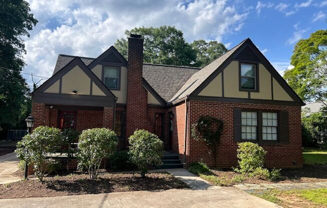 Welcome to 670 Ridgewood Avenue.