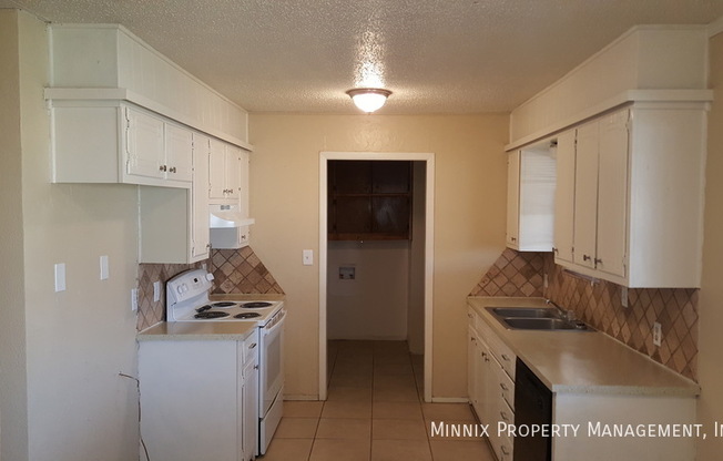 3 beds, 2 baths, 1,435 sqft, $1,449