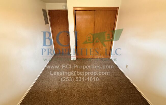Kenmar Apartments