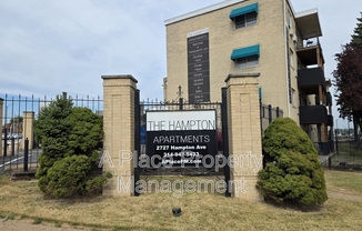 2727 Hampton Ave