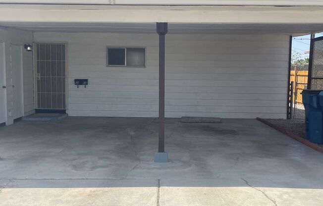 Classic 3Bed/2Bath single story home located near Boulder Highway